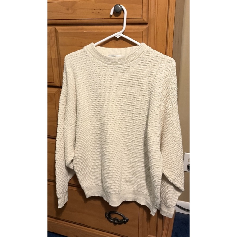 Preppy Men's Sweater ~ Bill Blass Men's Sweater ~ Men's Size Large Cream Sweater